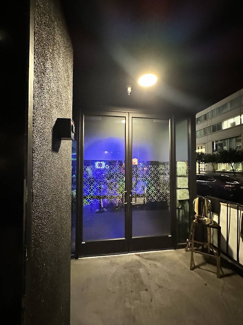 Lux Oakland
