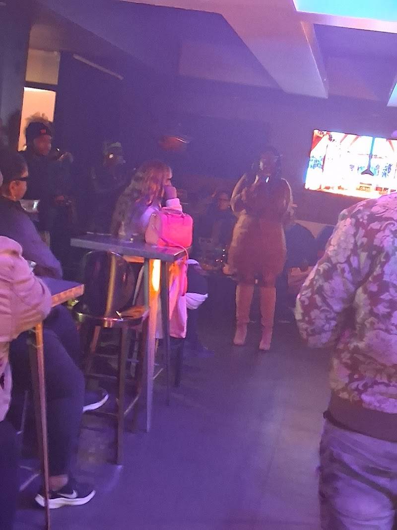 Lux Oakland
